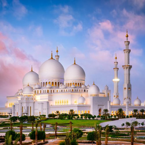barcas-travel-tour-package-abu-dhabi-sheikh-zayed-mosque-2