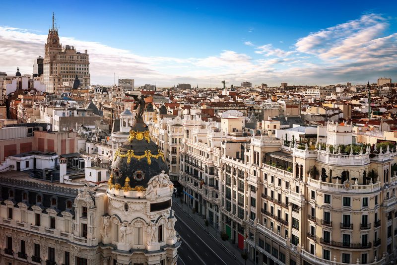 barcas-travel-tour-package-madrid-city-skyline-by-day
