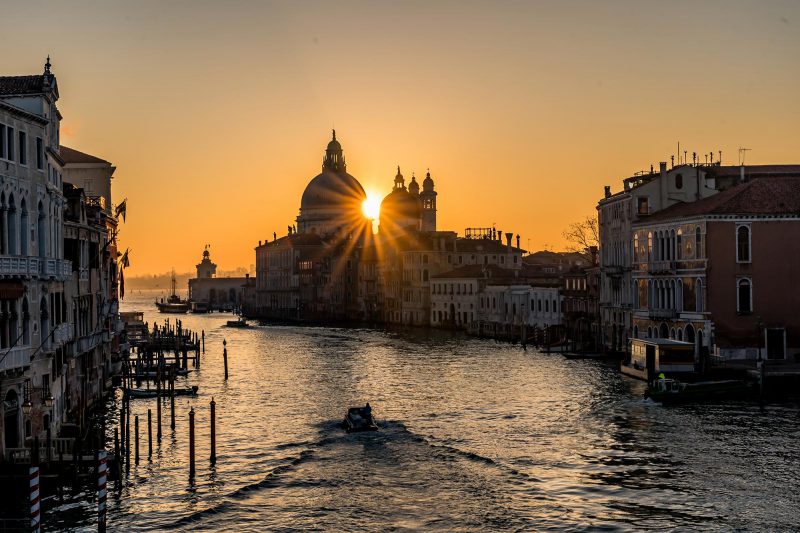 barcas-travel-tour-package-venice-grand-canal-channel-italy